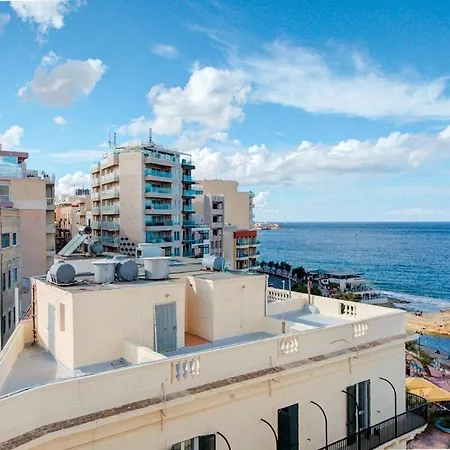 Sliema Skyvue Penthouse With Jacuzzi And Seaviews Apartment Exterior photo