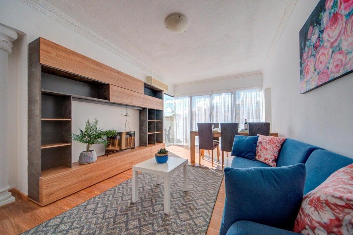 Skyvue Penthouse With Jacuzzi And Seaviews Апартаменты