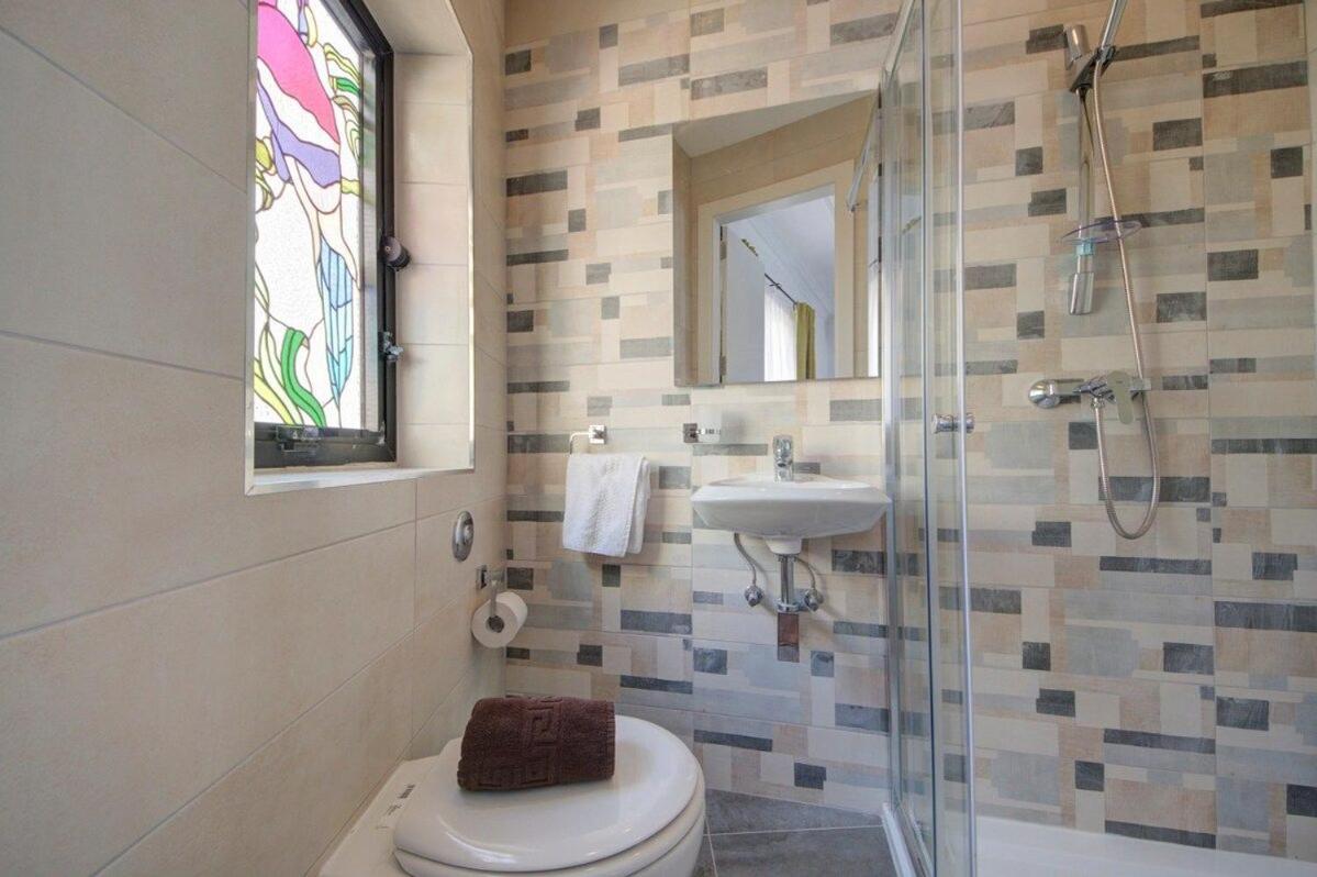 Skyvue Penthouse With Jacuzzi And Seaviews * Sliema